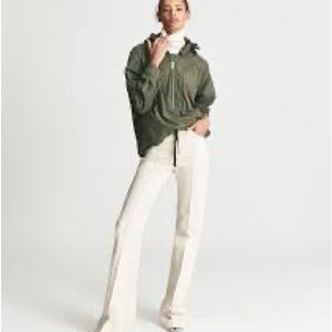 Reiss London Jenna Short Hooded Parka. Olive. Size 8. Khaki/Olive. NWT